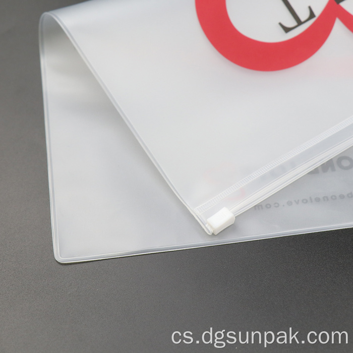 Matný tisk loga CPE Balení Zámek na zip